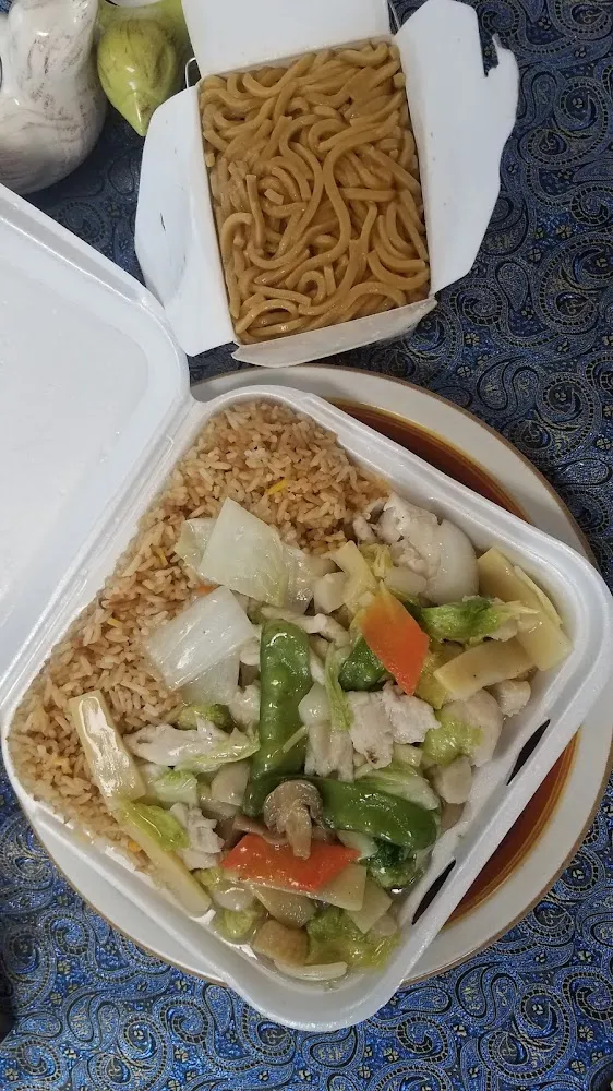 Moo Goo Gai Pan